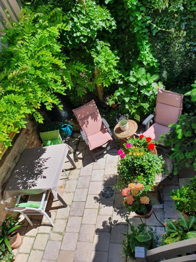 Bed & Breakfast Huyze Walburga