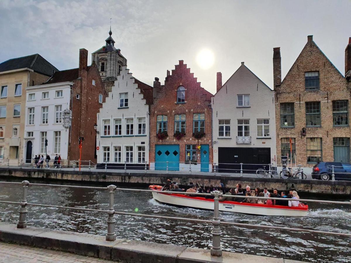 Bed & Breakfast Huyze Walburga 4*
