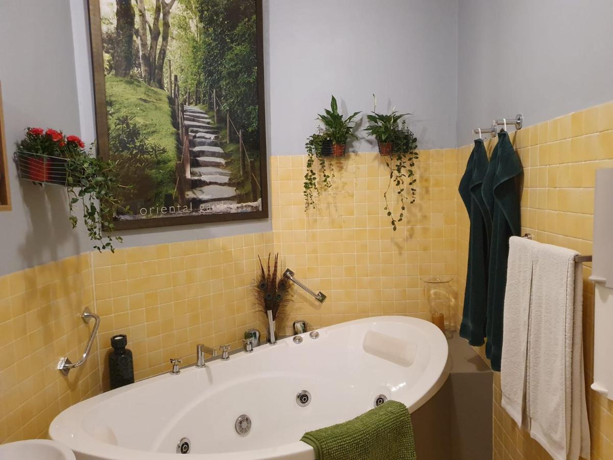 Huyze Walburga Bed & Breakfast