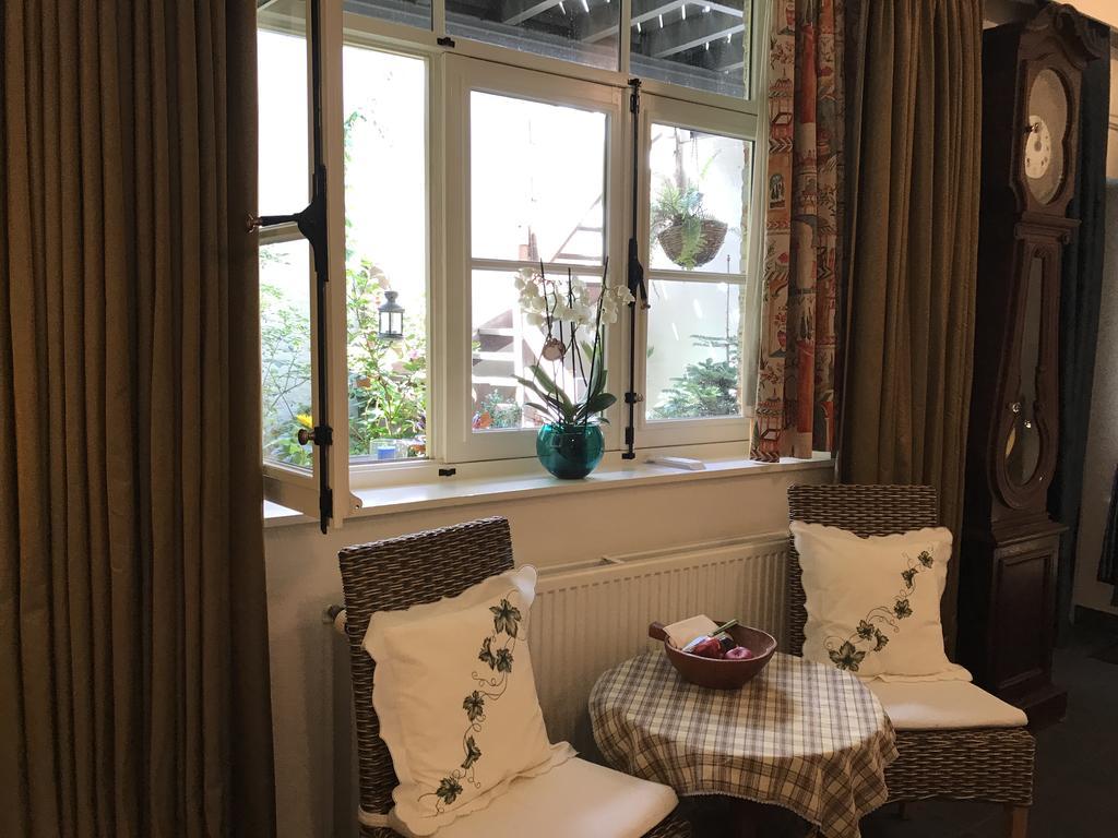 Huyze Walburga Bed & Breakfast 4*